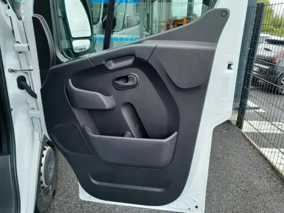 RENAULT MASTER III - voiture d'occasion - Photo 18