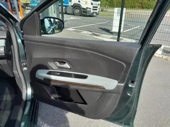DACIA JOGGER - voiture d'occasion - Photo 18