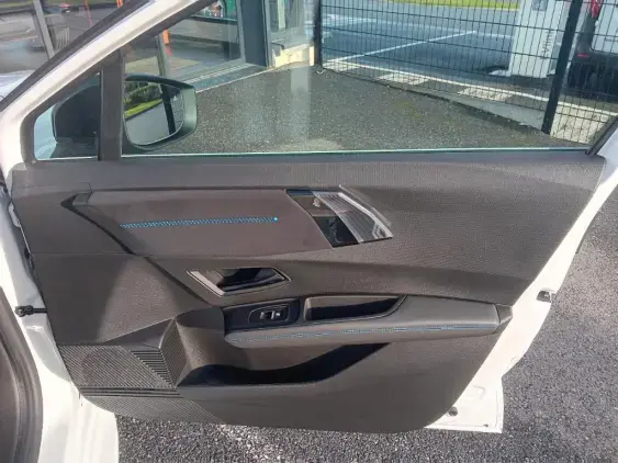 RENAULT CLIO VI - voiture d'occasion - Photo 19