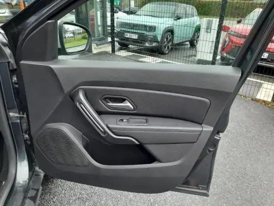 DACIA DUSTER II - voiture d'occasion - Photo 18