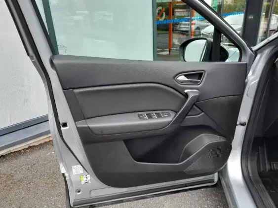 RENAULT CAPTUR II - voiture d'occasion - Photo 17