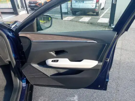 RENAULT MEGANE V - voiture d'occasion - Photo 18