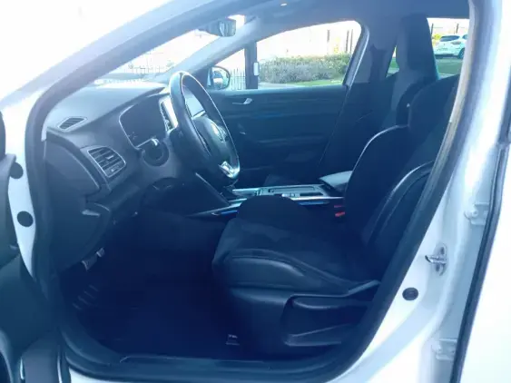 RENAULT MEGANE ESTATE IV - voiture d'occasion - Photo 17