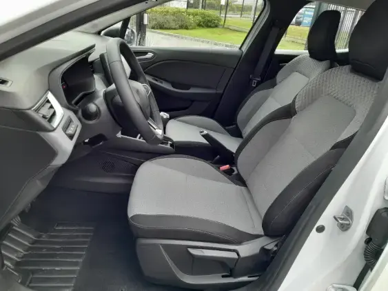 RENAULT CLIO V - voiture d'occasion - Photo 16
