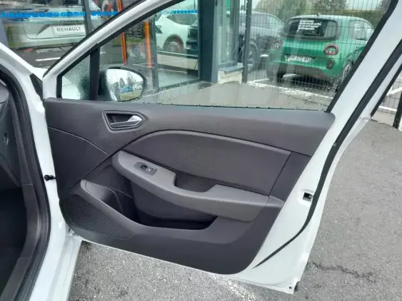 RENAULT CLIO V - voiture d'occasion - Photo 18