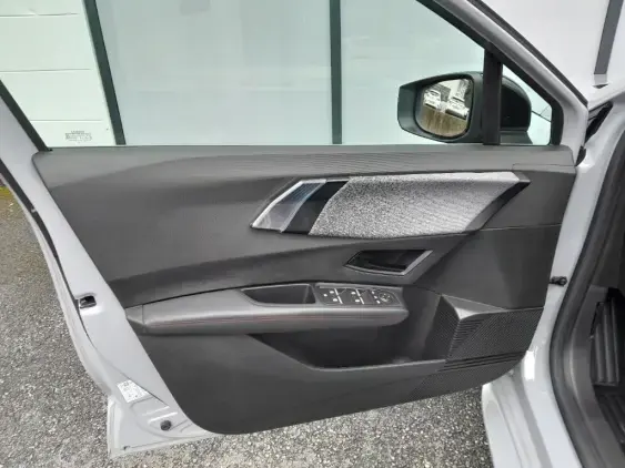 RENAULT CLIO VI - voiture d'occasion - Photo 17