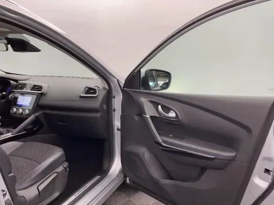 RENAULT KADJAR - voiture d'occasion - Photo 20