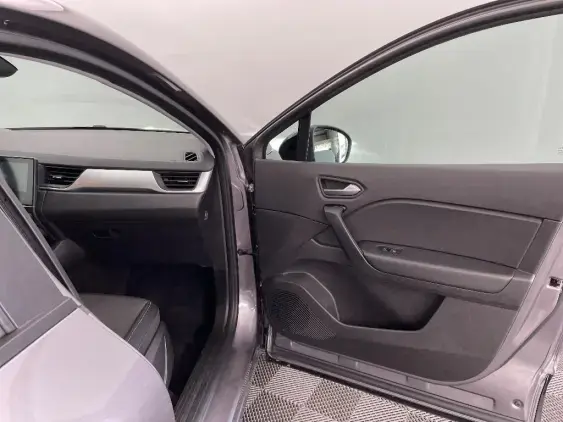 RENAULT CAPTUR II - voiture d'occasion - Photo 16