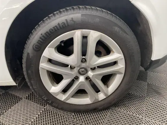 RENAULT MEGANE IV - voiture d'occasion - Photo 22