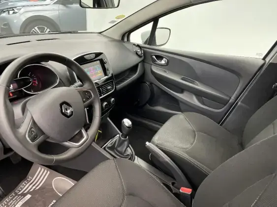 RENAULT CLIO IV - voiture d'occasion - Photo 18