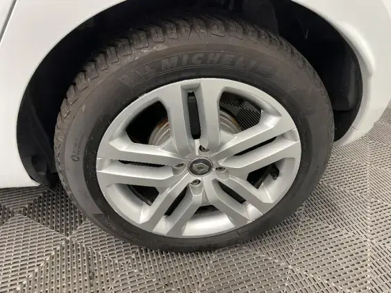 RENAULT CLIO IV - voiture d'occasion - Photo 24