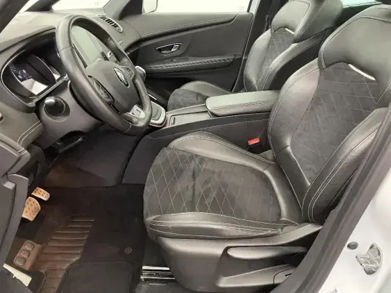 RENAULT SCENIC IV - voiture d'occasion - Photo 18