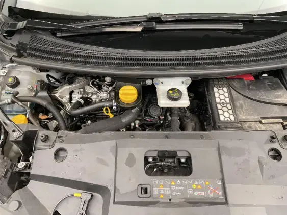 RENAULT SCENIC IV - voiture d'occasion - Photo 21