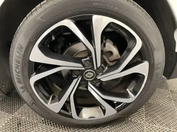 RENAULT SCENIC IV - voiture d'occasion - Photo 24