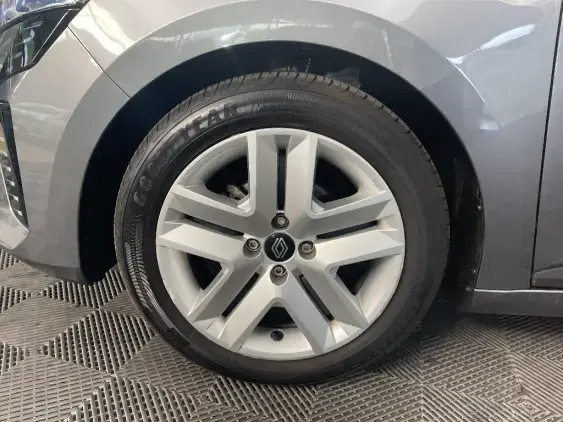 RENAULT CLIO V - voiture d'occasion - Photo 23