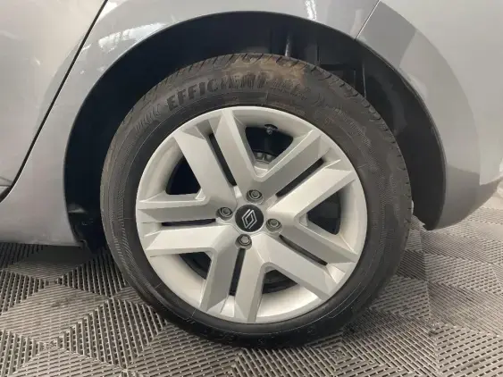 RENAULT CLIO V - voiture d'occasion - Photo 24