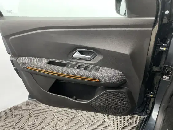 DACIA SANDERO III - voiture d'occasion - Photo 19