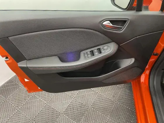 RENAULT CLIO V - voiture d'occasion - Photo 19