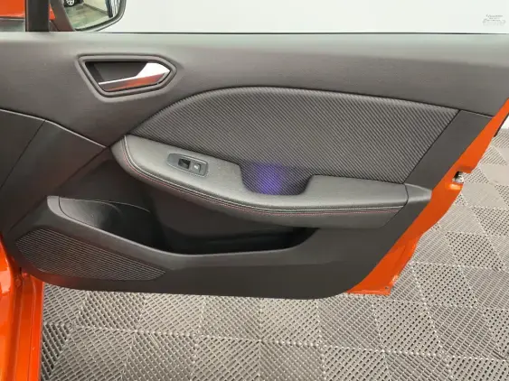 RENAULT CLIO V - voiture d'occasion - Photo 20