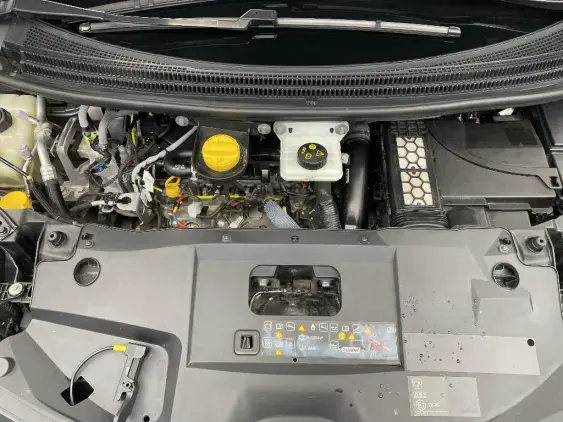 RENAULT SCENIC IV - voiture d'occasion - Photo 21