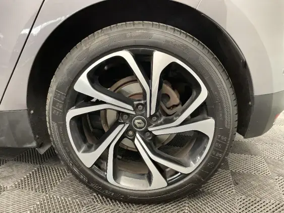 RENAULT SCENIC IV - voiture d'occasion - Photo 24