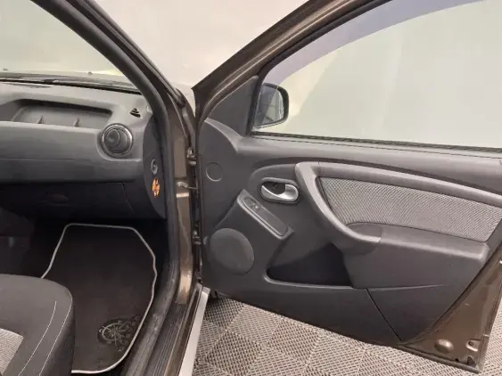 DACIA DUSTER - voiture d'occasion - Photo 20