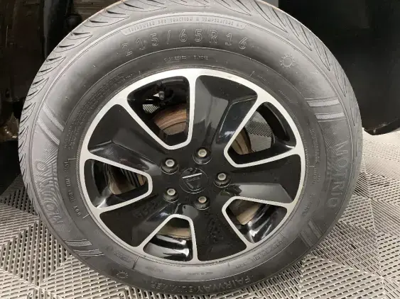 DACIA DUSTER - voiture d'occasion - Photo 24