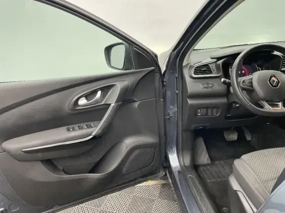 RENAULT KADJAR - voiture d'occasion - Photo 19