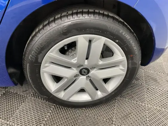 RENAULT CLIO V - voiture d'occasion - Photo 23