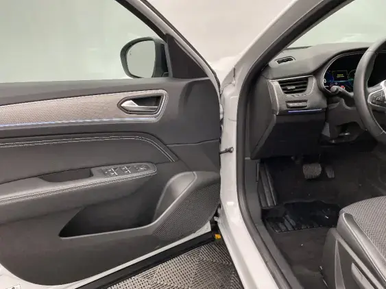 RENAULT ARKANA - voiture d'occasion - Photo 19