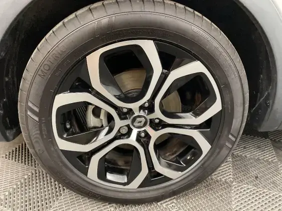 RENAULT ARKANA - voiture d'occasion - Photo 23