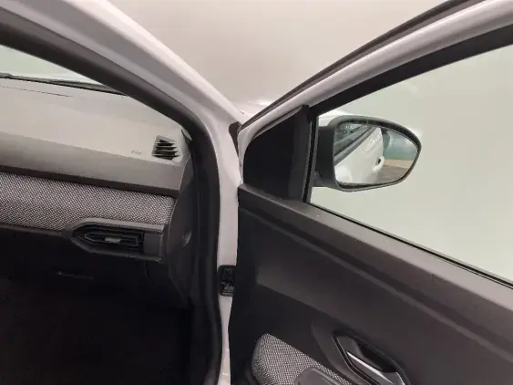 DACIA SANDERO III - voiture d'occasion - Photo 20