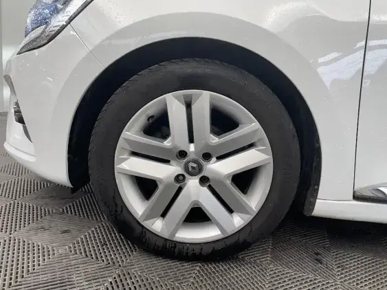 RENAULT CLIO V - voiture d'occasion - Photo 23