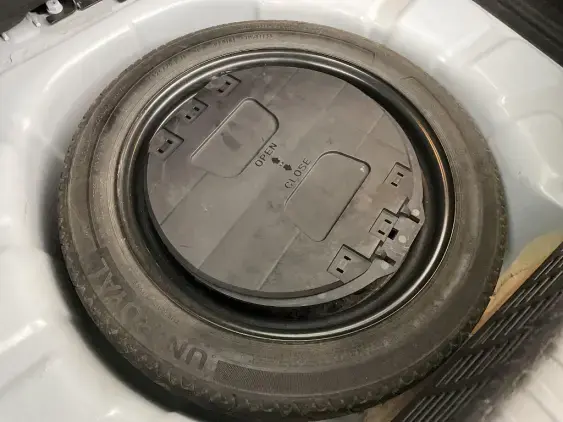 RENAULT CLIO V - voiture d'occasion - Photo 17