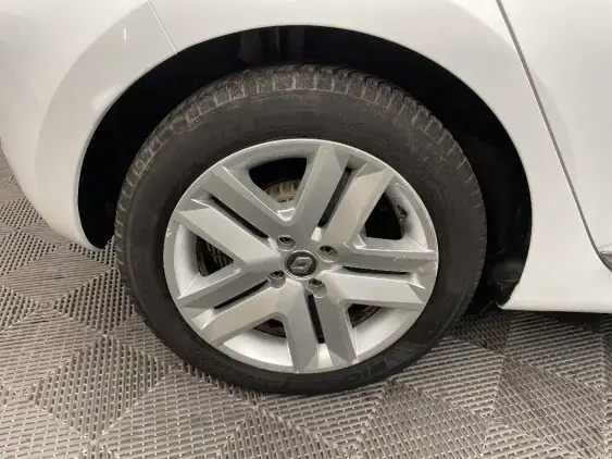 RENAULT CLIO V - voiture d'occasion - Photo 25