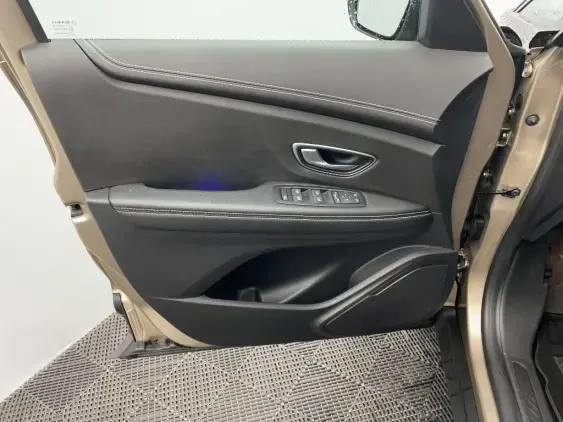 RENAULT SCENIC IV - voiture d'occasion - Photo 19