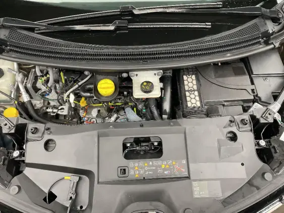 RENAULT SCENIC IV - voiture d'occasion - Photo 21