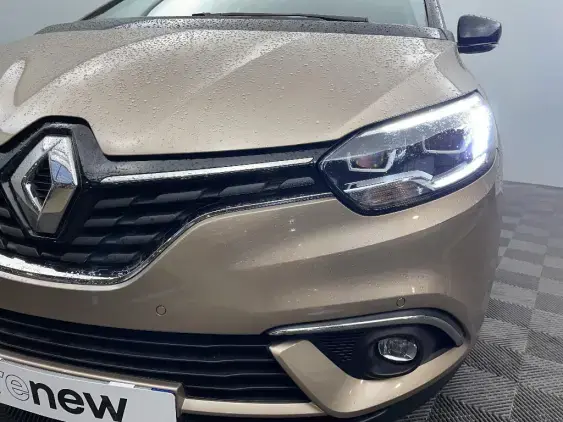 RENAULT SCENIC IV - voiture d'occasion - Photo 22