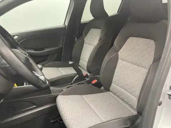 RENAULT CLIO V - voiture d'occasion - Photo 18