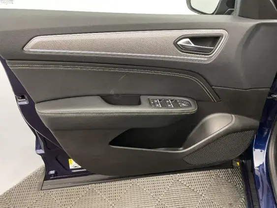 RENAULT ARKANA - voiture d'occasion - Photo 19