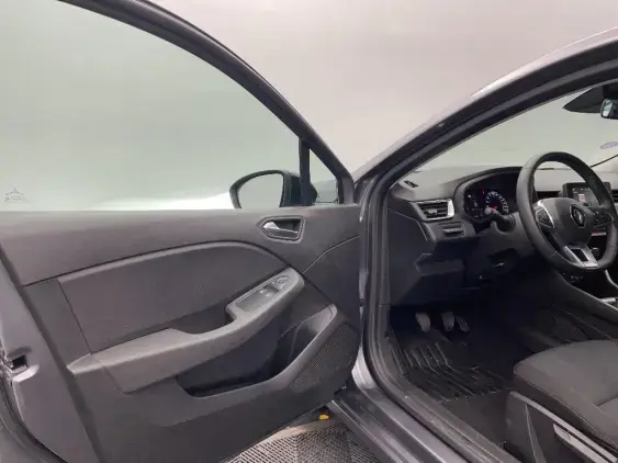 RENAULT CLIO V - voiture d'occasion - Photo 19