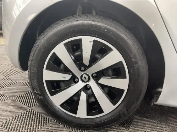 RENAULT CLIO V - voiture d'occasion - Photo 25