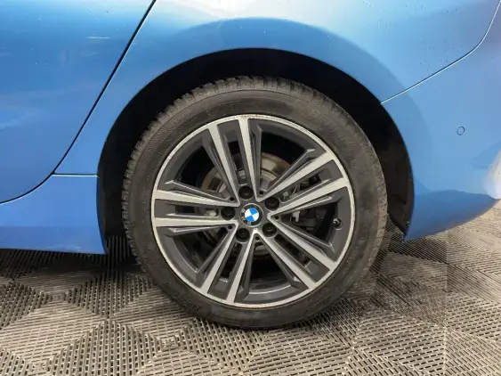 BMW SERIE 1 F40 - voiture d'occasion - Photo 24