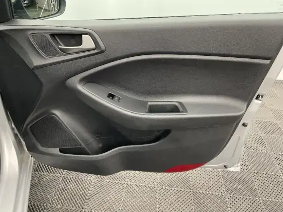 HYUNDAI i20 II - voiture d'occasion - Photo 20