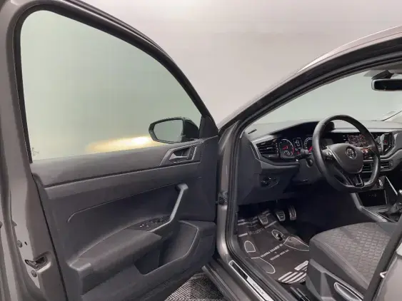 VOLKSWAGEN POLO VI - voiture d'occasion - Photo 19