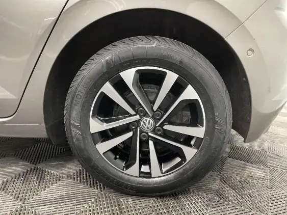 VOLKSWAGEN POLO VI - voiture d'occasion - Photo 24