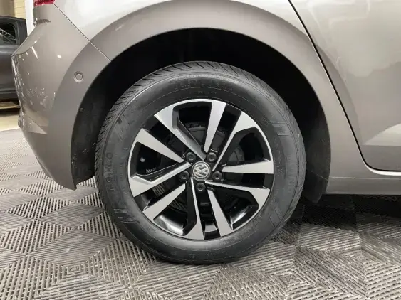 VOLKSWAGEN POLO VI - voiture d'occasion - Photo 25