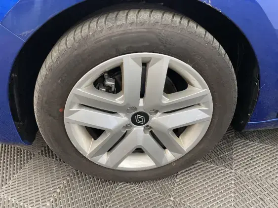 RENAULT CLIO V - voiture d'occasion - Photo 23