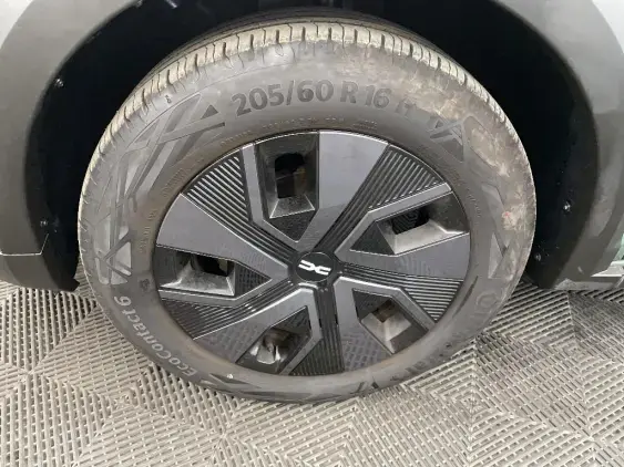 DACIA SANDERO III - voiture d'occasion - Photo 23