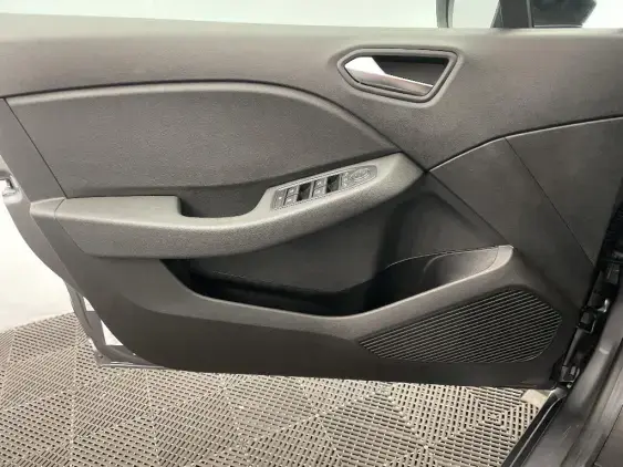 RENAULT CLIO V - voiture d'occasion - Photo 19